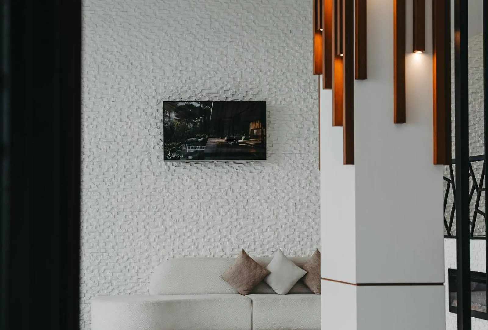 Port Marine Hotel By Hollywood Baku